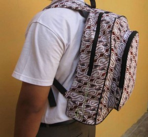 Read more about the article Tas Ransel Batik